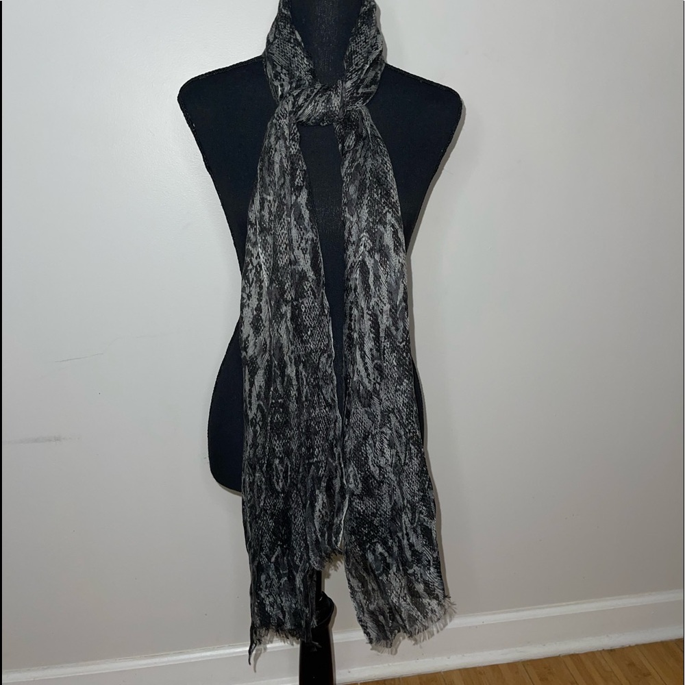 2 for 1 scarfs